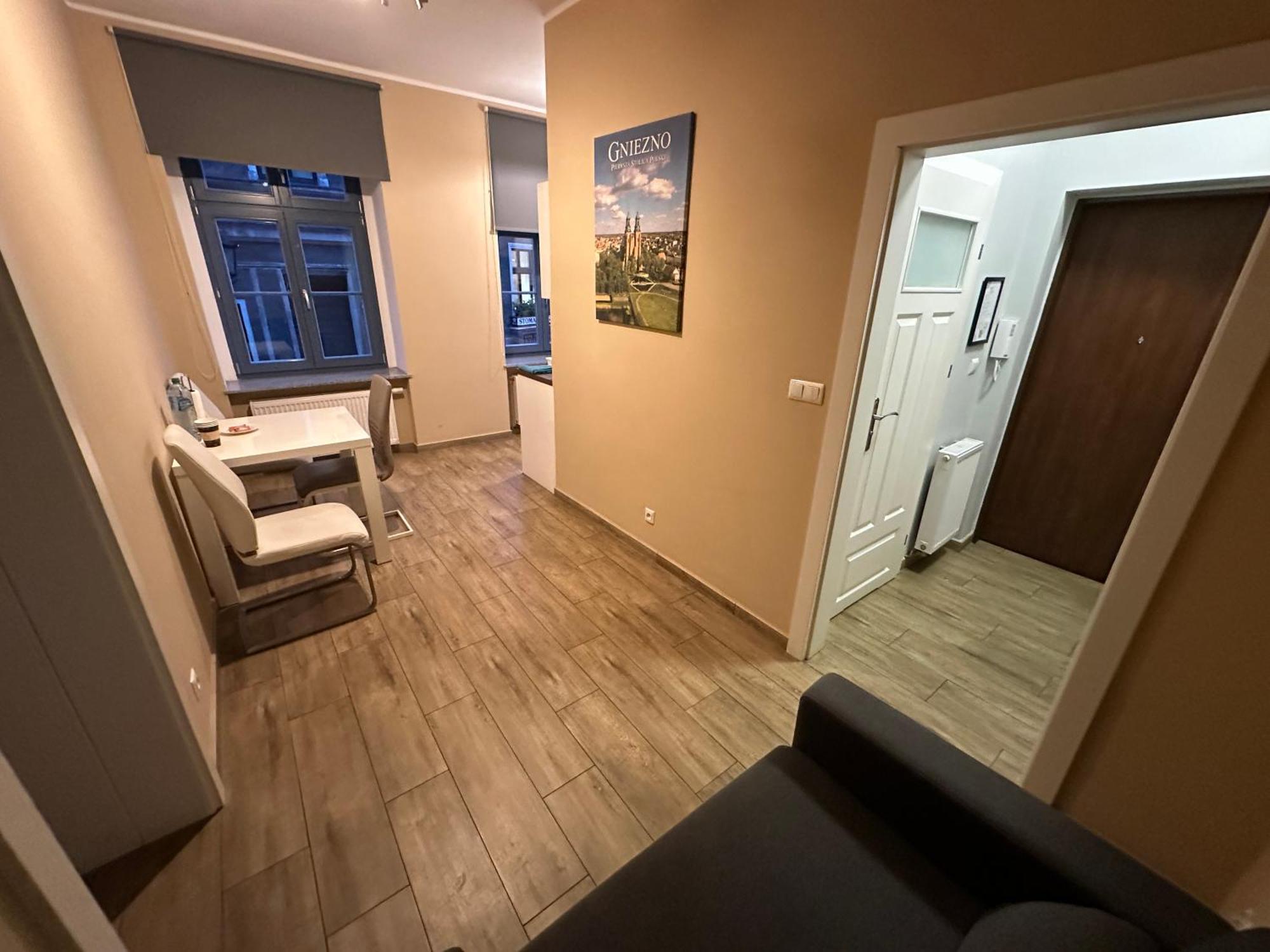 Apartament Kleopatra Gniezno Exterior photo